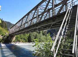 011 - für fussgaenger und rhb